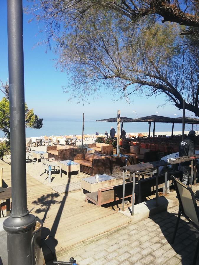 Apartment By The Sea,Neoi Epivates Beach, Thessaloniki ネオイ・エピヴァタイ エクステリア 写真