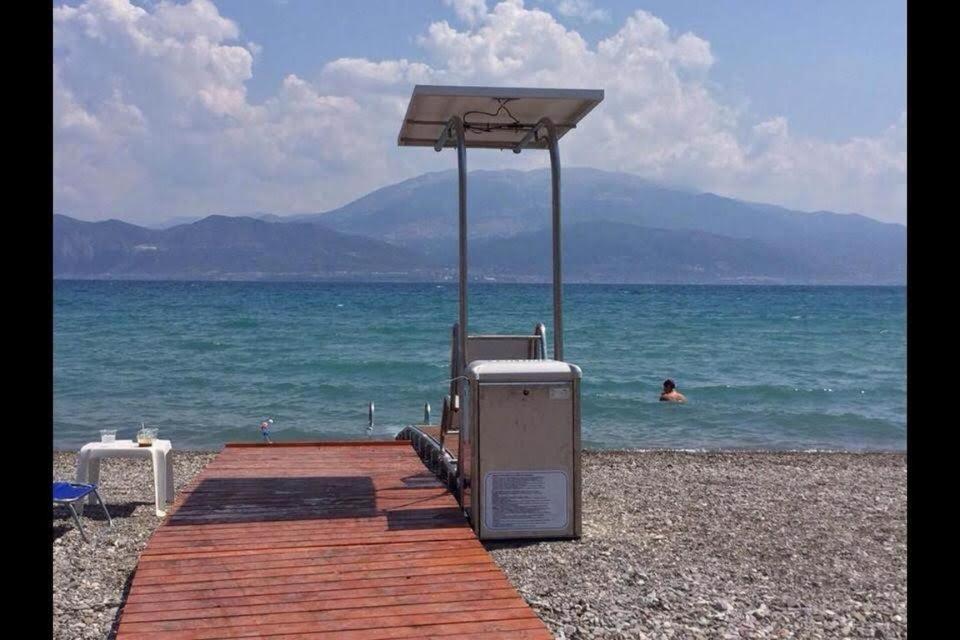 Apartment By The Sea,Neoi Epivates Beach, Thessaloniki ネオイ・エピヴァタイ エクステリア 写真