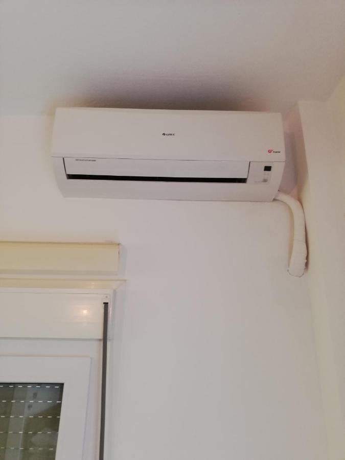 Apartment By The Sea,Neoi Epivates Beach, Thessaloniki ネオイ・エピヴァタイ エクステリア 写真