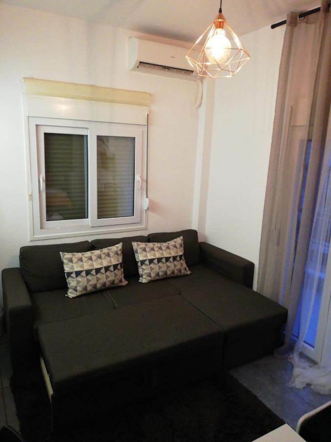 Apartment By The Sea,Neoi Epivates Beach, Thessaloniki ネオイ・エピヴァタイ エクステリア 写真